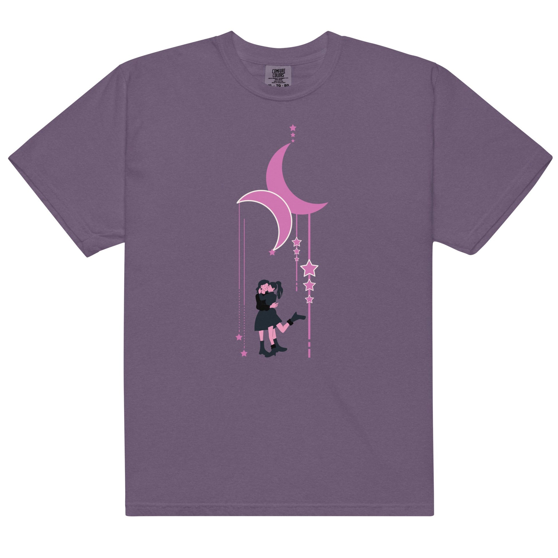 Lesbian Couple Under the Moon | T-shirt - The Sapphic Company